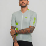 Jersey de Ciclismo KM200 COLDBLACK Volt (7634657869910)