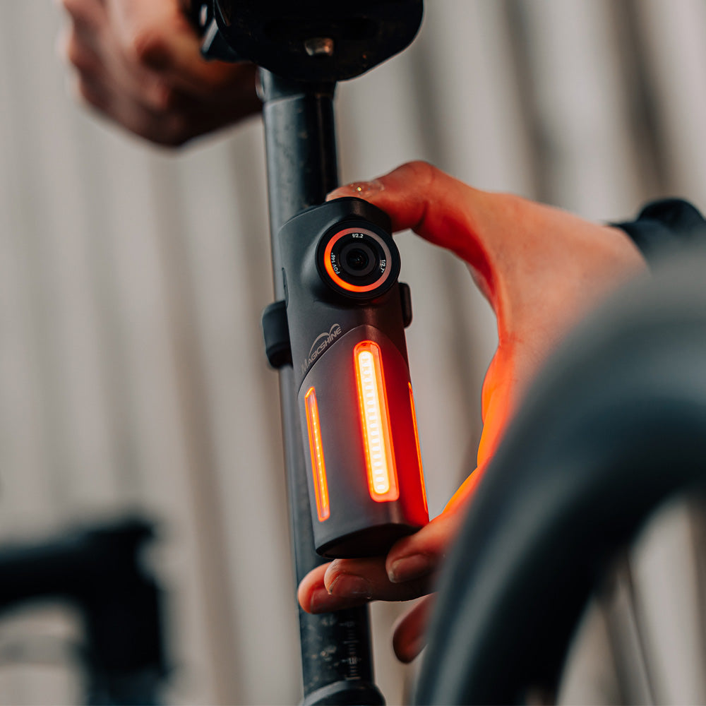 LUZ TRASERA CON CAMARA SEEMEE DV USB-C